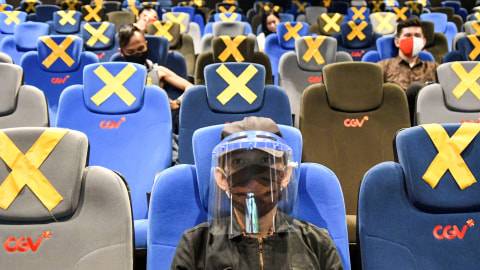Pengalaman Menonton Bioskop Saat Pandemi: Rindu Terbayar